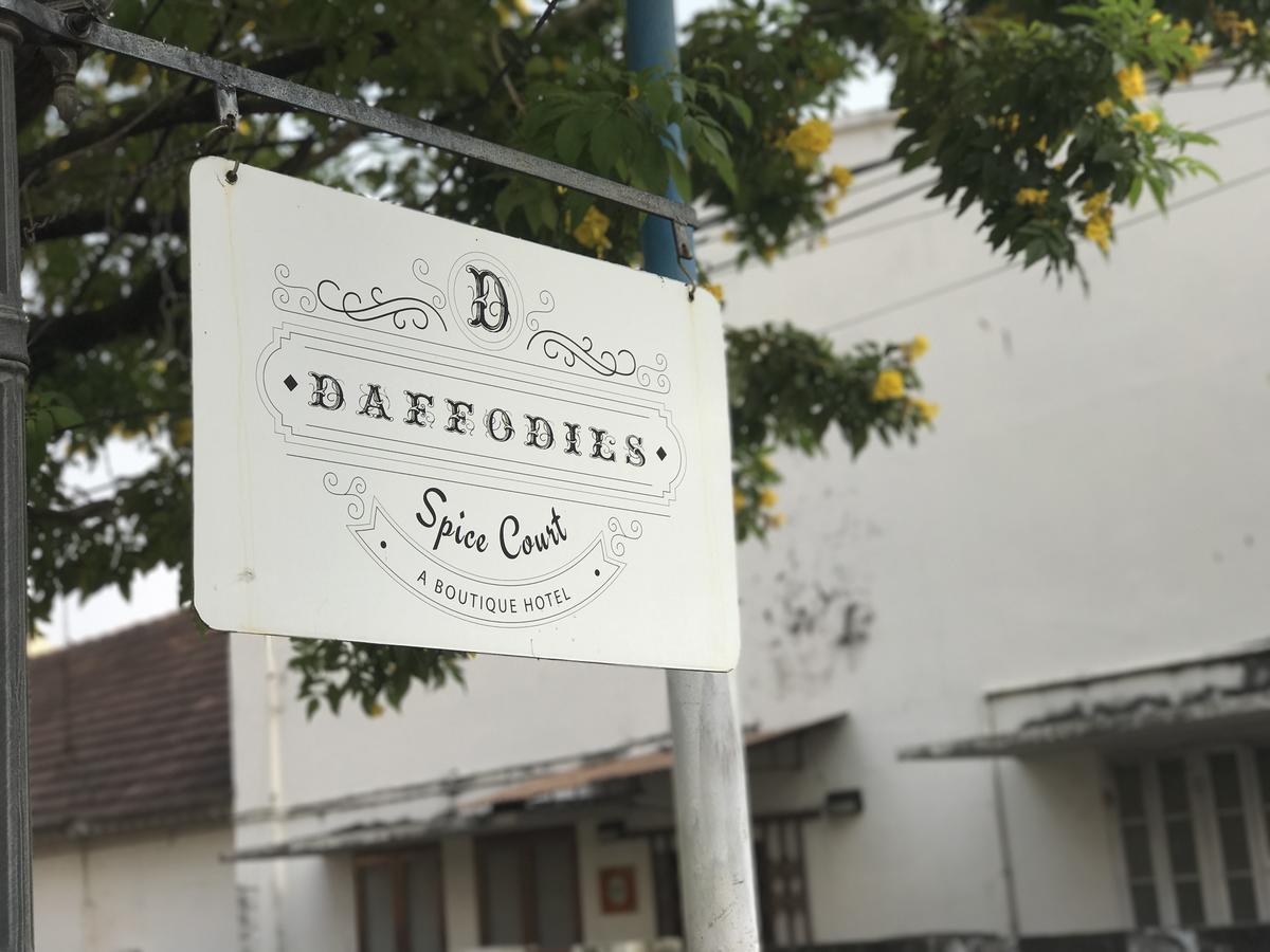 Hotel Daffodils Spice Court Kochi Exterior foto