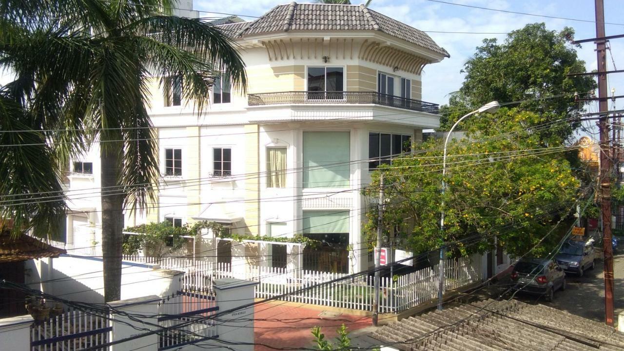Hotel Daffodils Spice Court Kochi Exterior foto